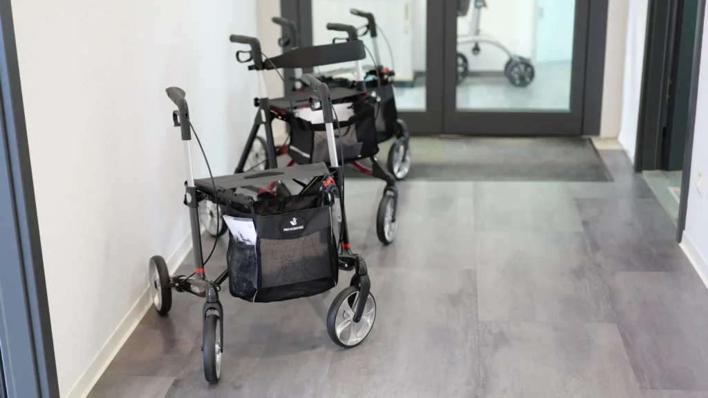 rollator-muelheim-an-der-ruhr-saarn-kaufen-scaled